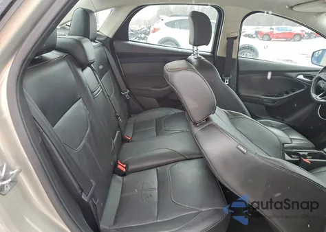 2015 Ford Focus Se from USA, damaged, VIN 1FADP3F2XFL230035